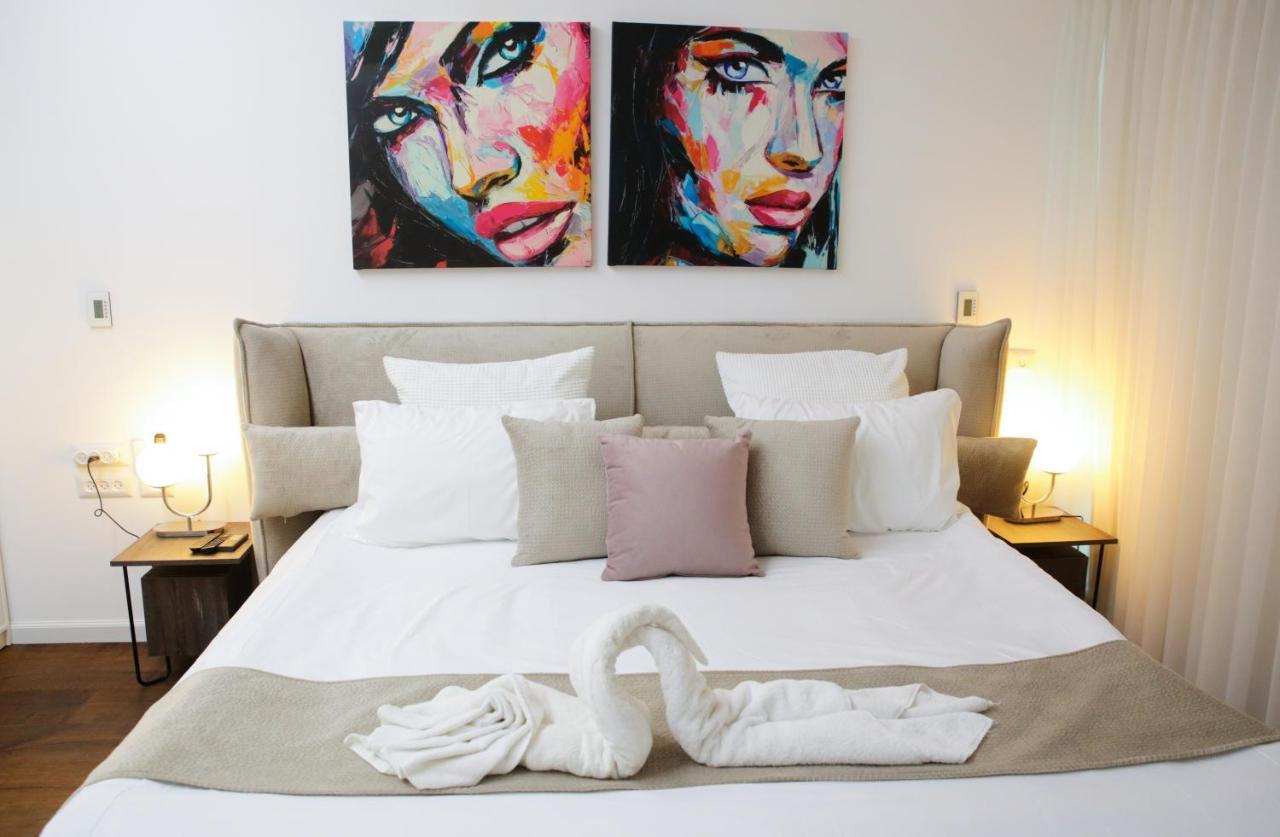 Appartamento Yalarent Midtown Towers Tlv Tel Aviv Esterno foto
