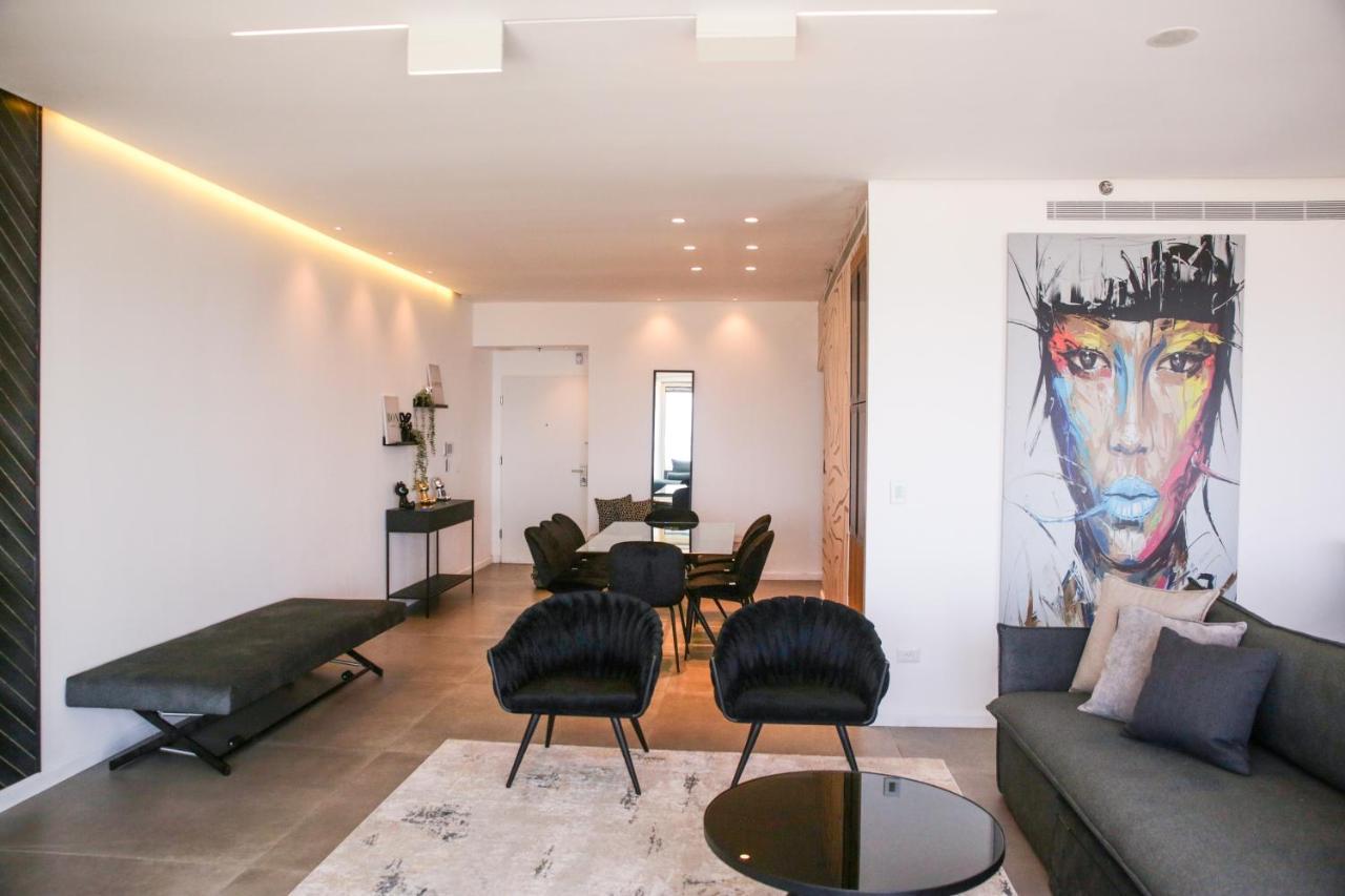 Appartamento Yalarent Midtown Towers Tlv Tel Aviv Esterno foto