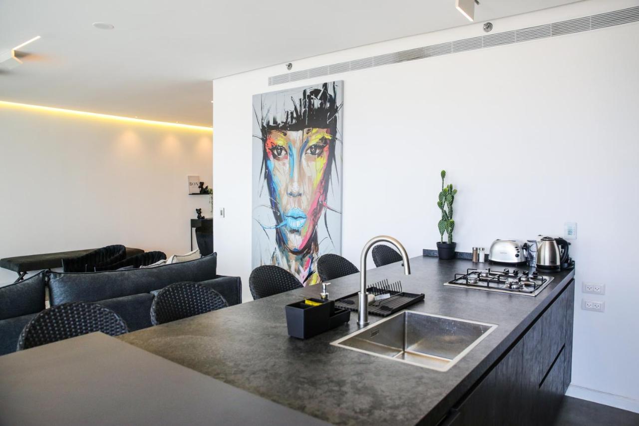 Appartamento Yalarent Midtown Towers Tlv Tel Aviv Esterno foto