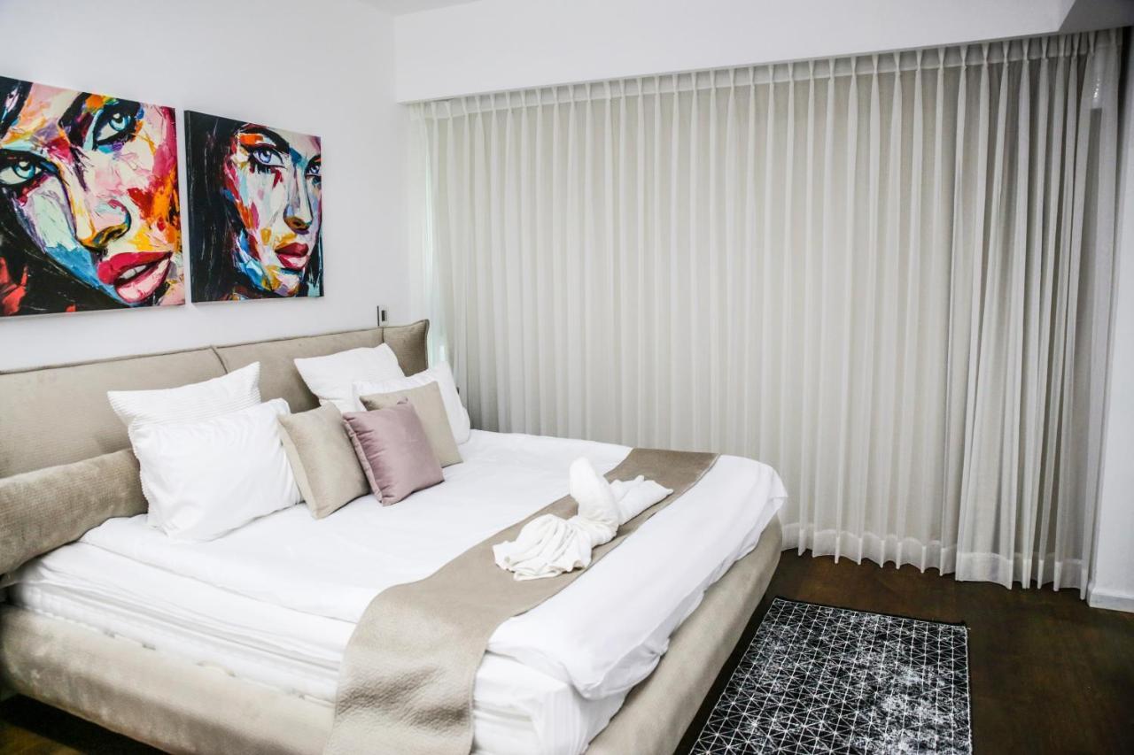 Appartamento Yalarent Midtown Towers Tlv Tel Aviv Esterno foto